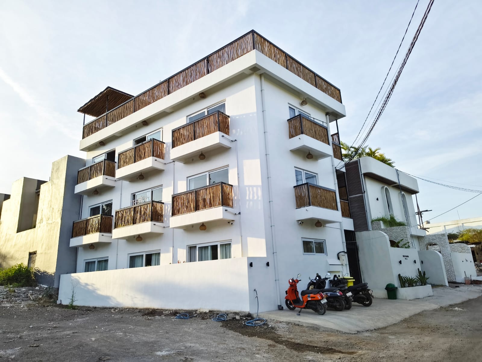 Dijual Bangunan berisi 6 Apartment, Jimbaran Bali