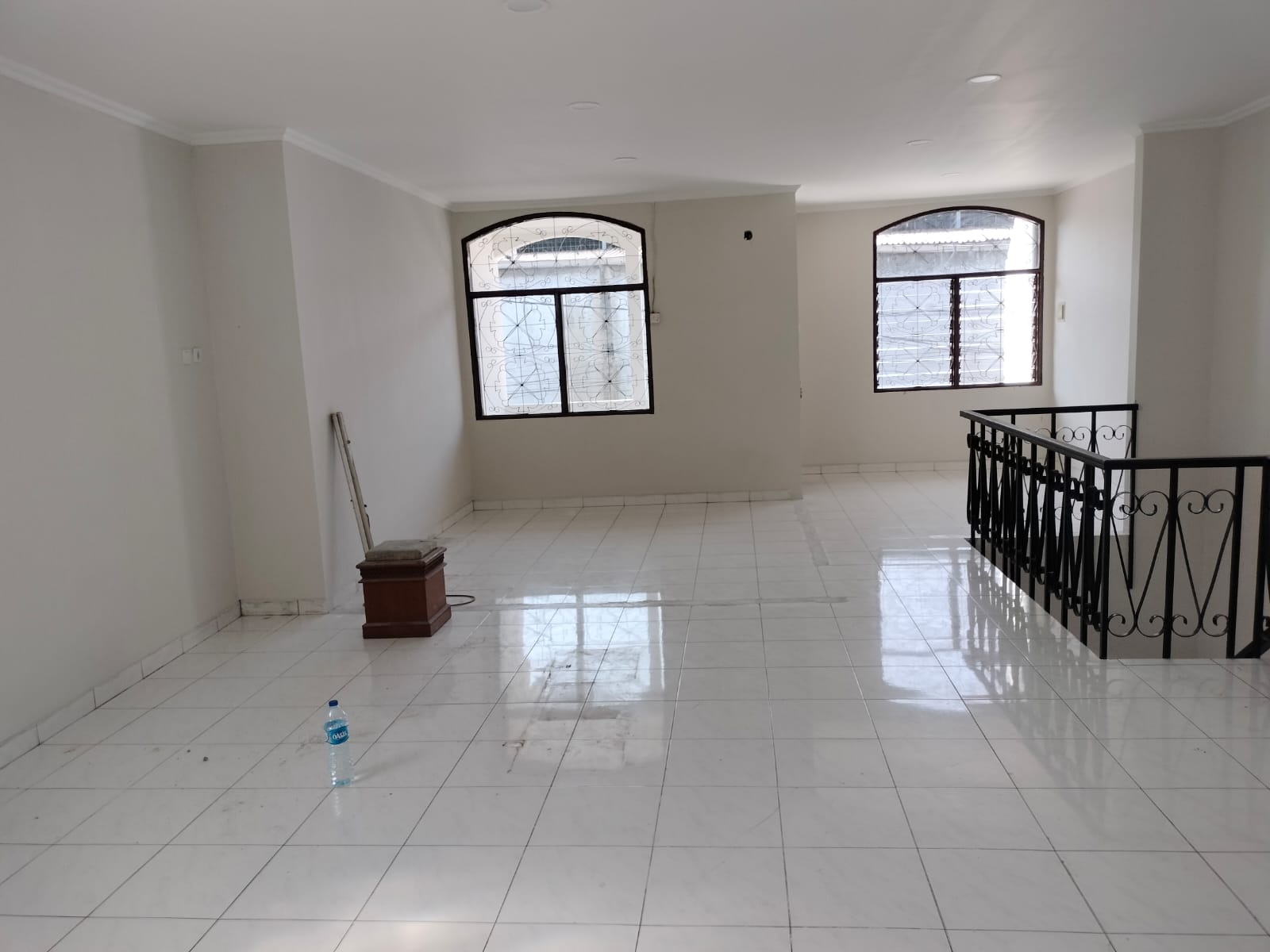 Rumah Strategis 2 Lantai Di Jembatan Lima Cocok Untuk Tempat Tinggal Atau Usaha