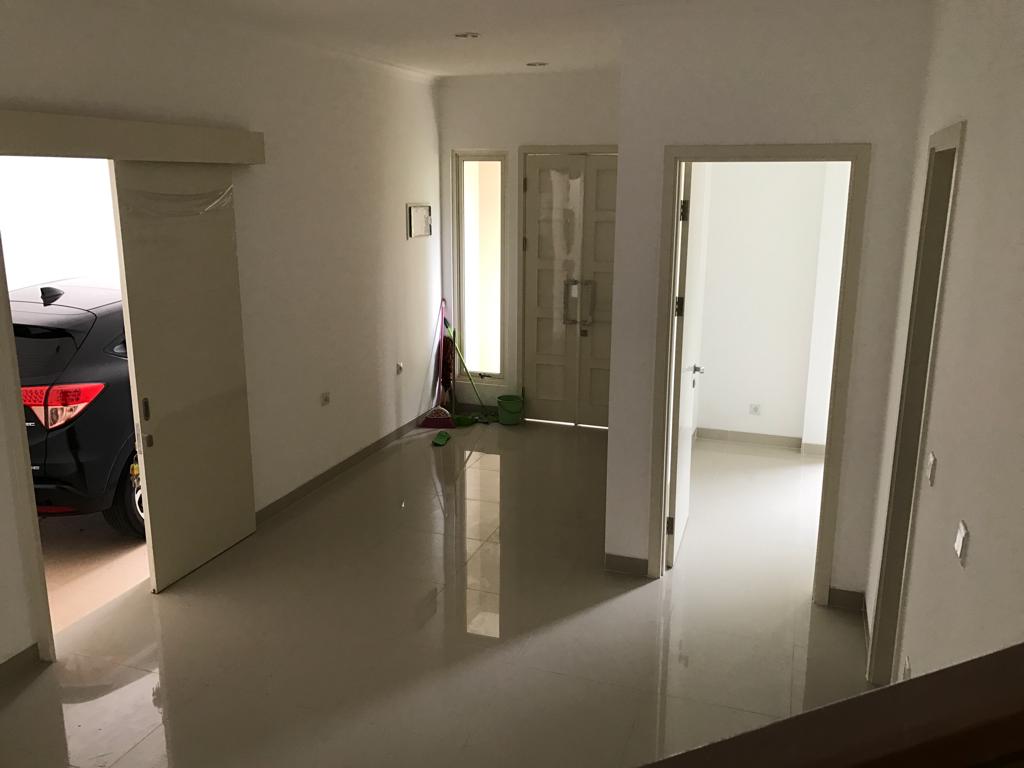 Dijual Rumah di Cluster Faraday Utara Gading Serpong Tangerang