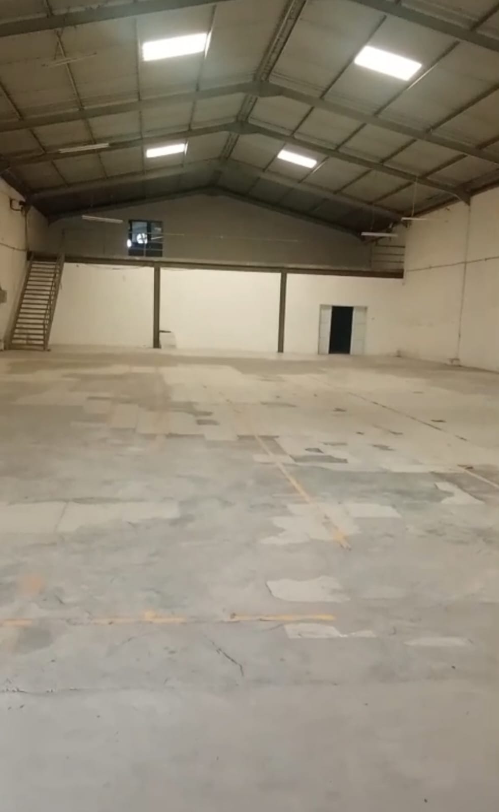Dijual/Disewakan Gudang Bandara Mas