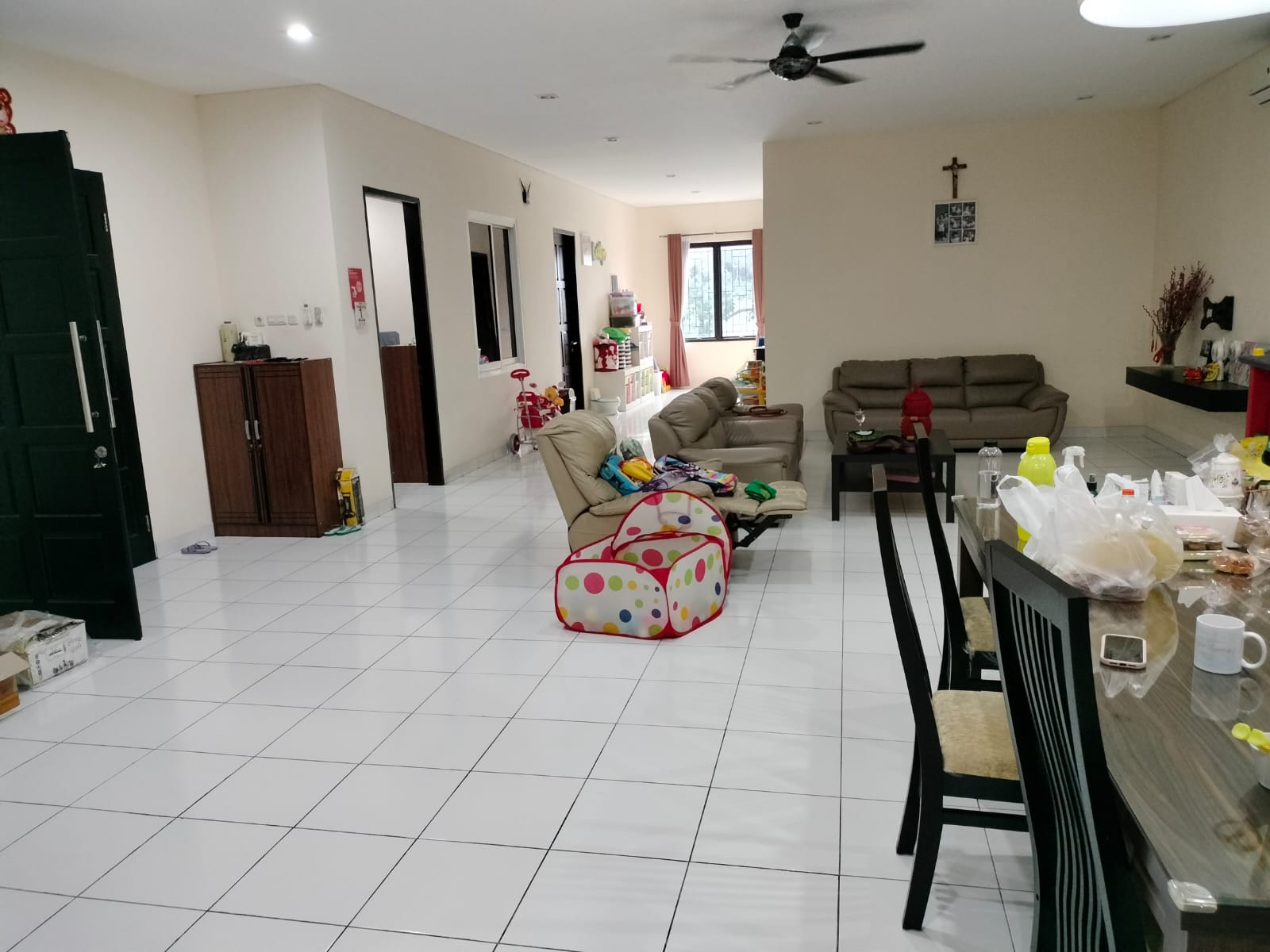 Dijual Rumah di Meruya Jakarta Barat