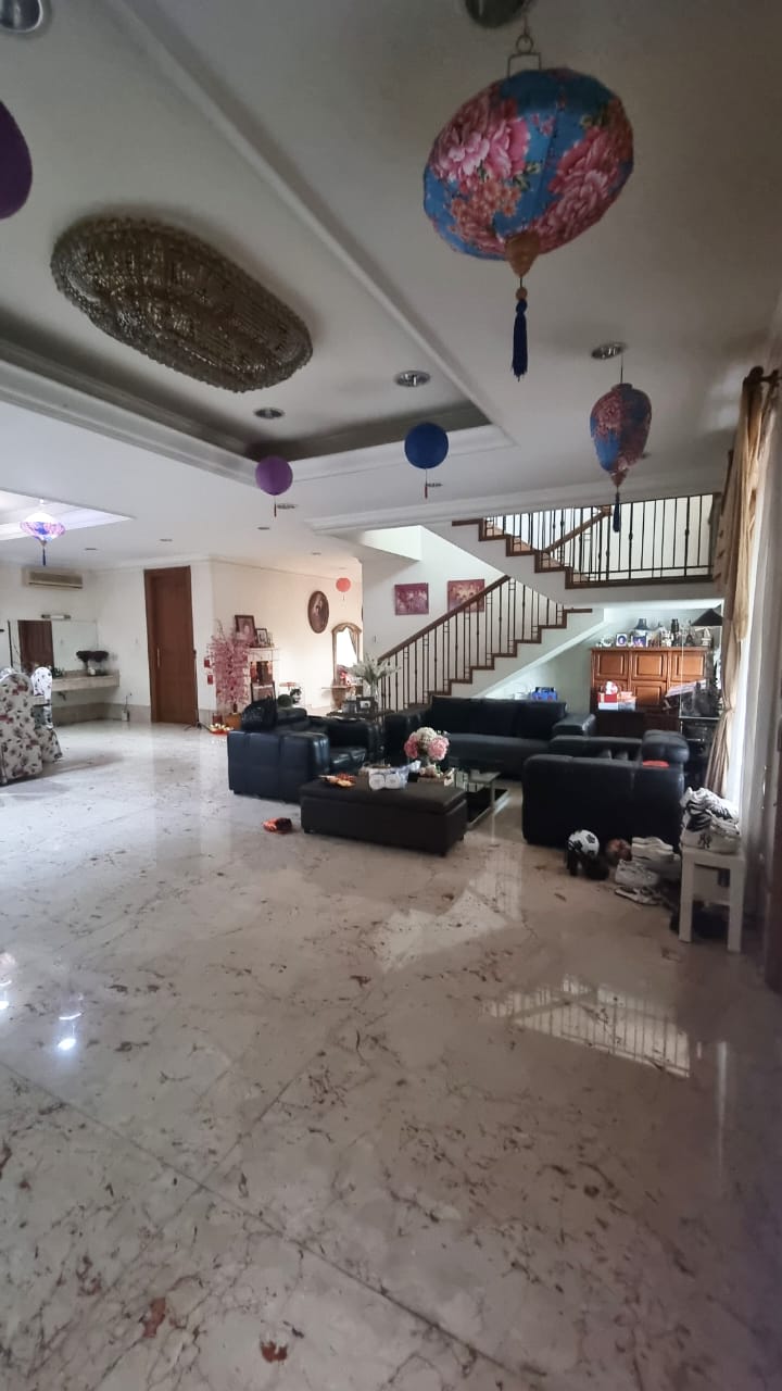 Dijual Rumah Puri indah, Kembangan Jakarta Barat