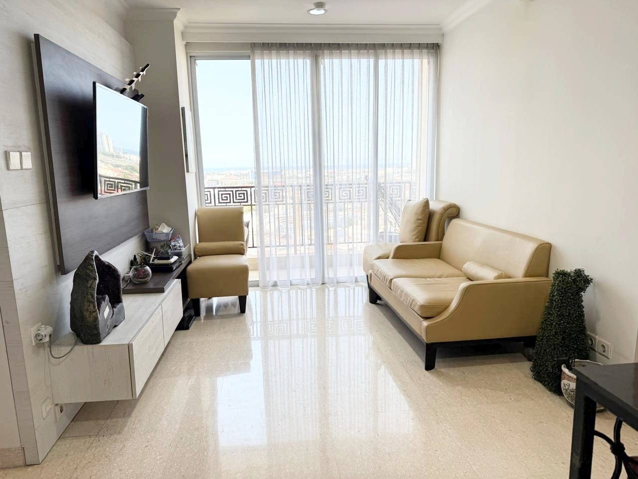 Disewakan Apartment Lucky Tower Pancoran Kota, Jakarta Barat