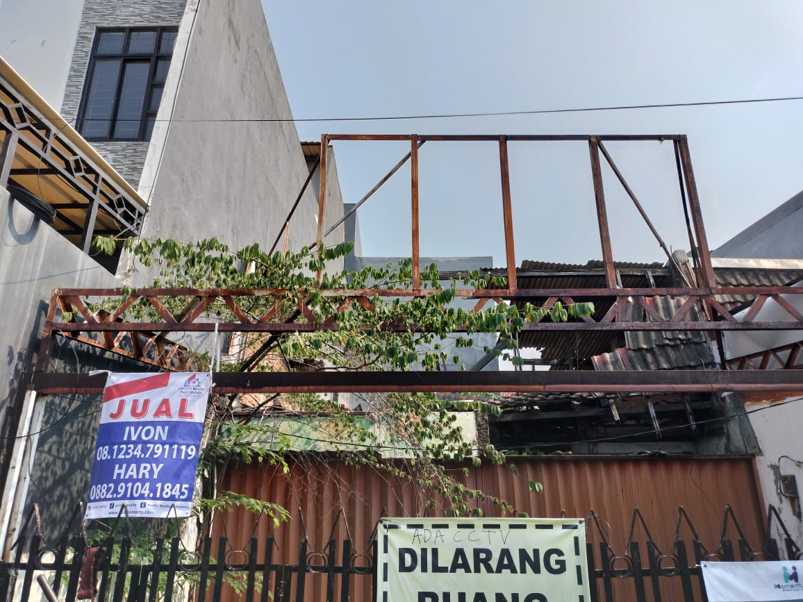 Dijual Rumah Tua Hitung Tanah Sunter Hijau, Jakarta Utara