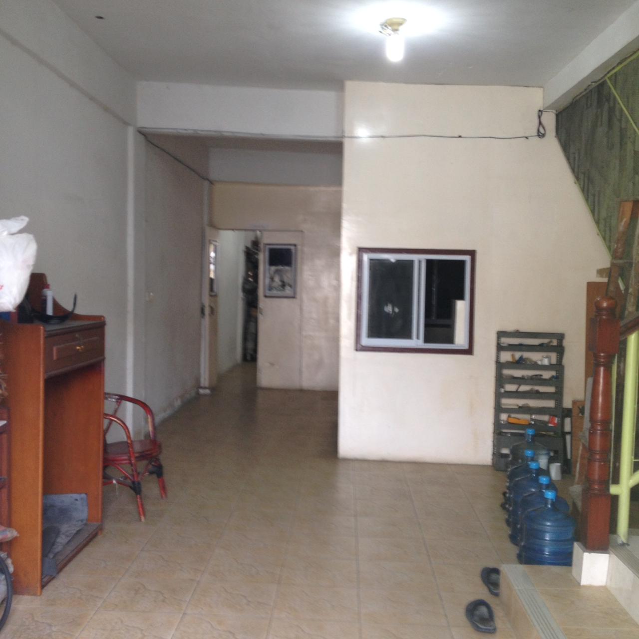 Ruko 3 Lantai Cocok Untuk Usaha di Pekanbaru, Riau