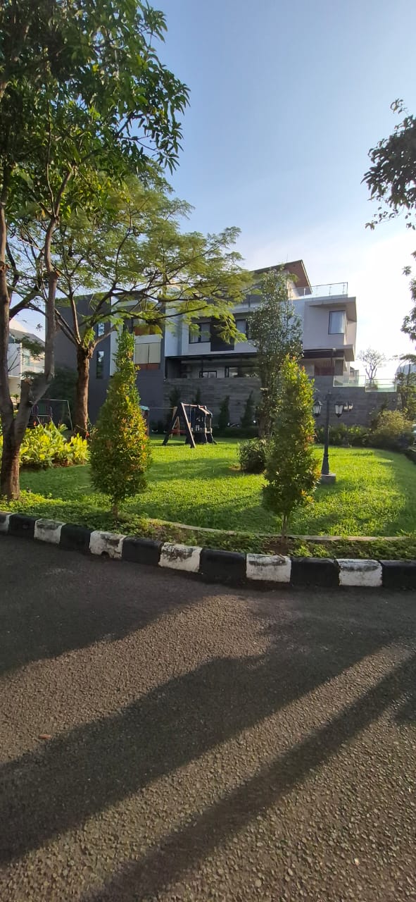 Disewakan Rumah Permata Buana, sangat nyaman