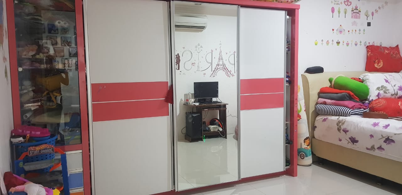 Dijual Perumahan Green Court Semi Furnished Jakarta Barat