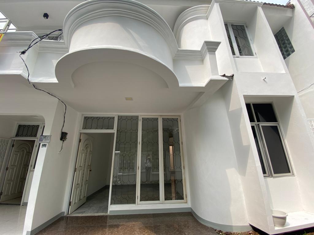 Disewakan Rumah Tanjung Duren, Jakarta Barat