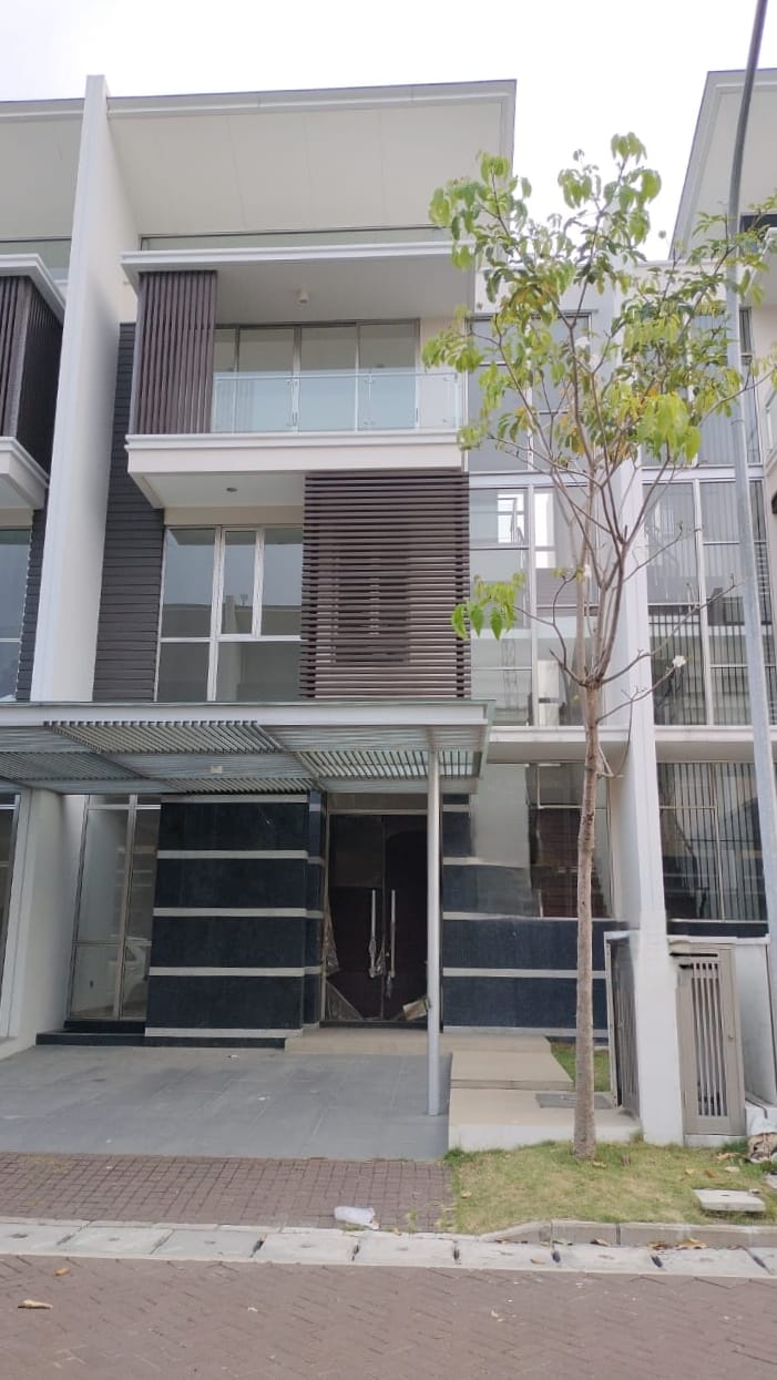 🏡 Rumah di Golf Island, Pantai Indah Kapuk, Jakarta Utara