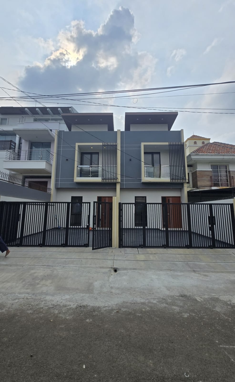 Dijual Rumah Meruya Selatan, Kembangan Jakarta Barat