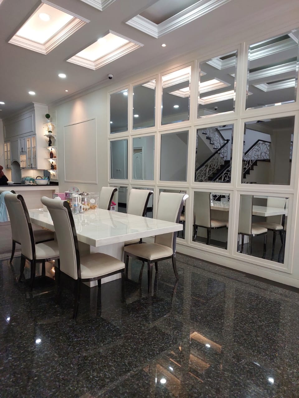 Dijual Rumah Kelapa Gading - Jakarta Utara