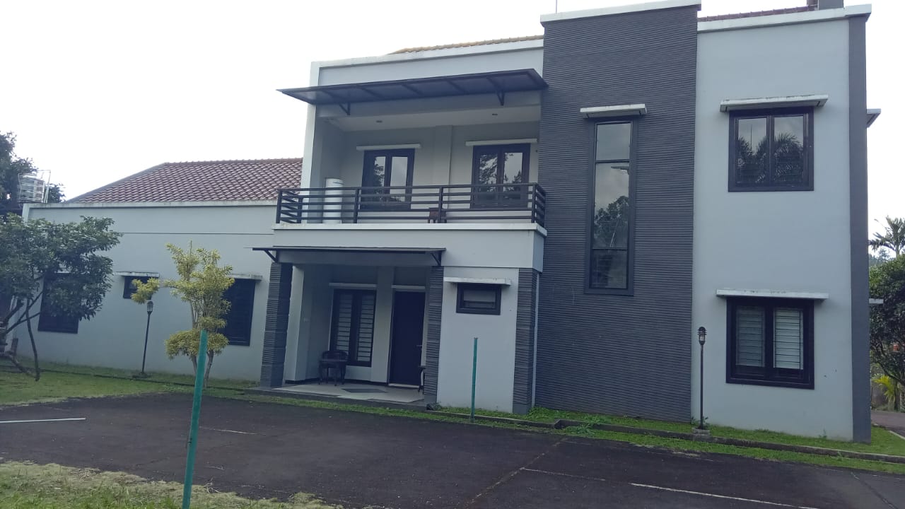 Dijual Villa Cisarua, Puncak Jawa Barat