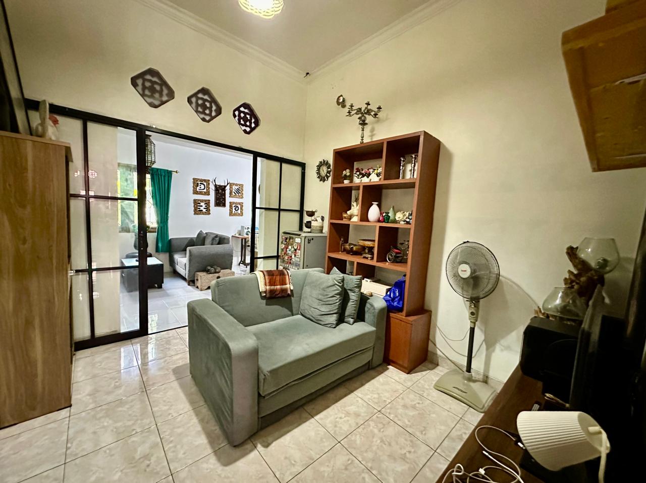 Rumah Di Jl Jetuk Manis, Kebon Jeruk - Jakarta Barat
