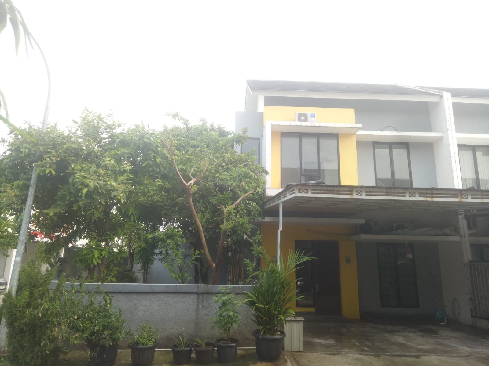 Dijual Rumah Cantik Minimalis Hook 2 Lantai Di Perumahan Jaya Imperial